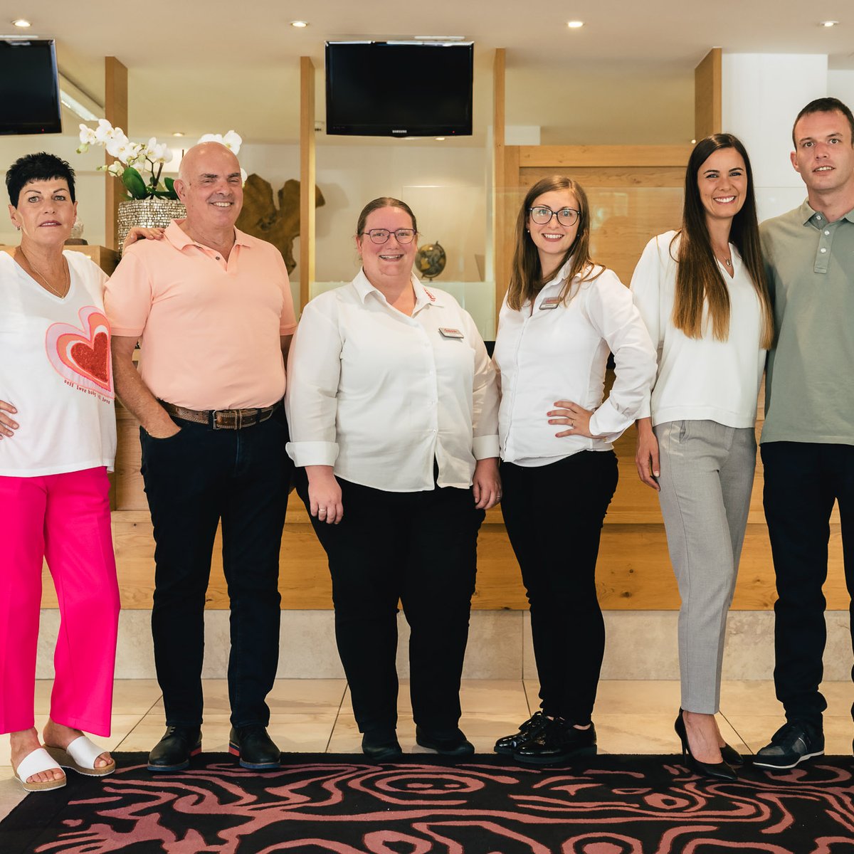Team_WEB_001.jpg