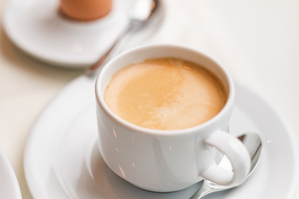 La nonna prepara la colazione 1