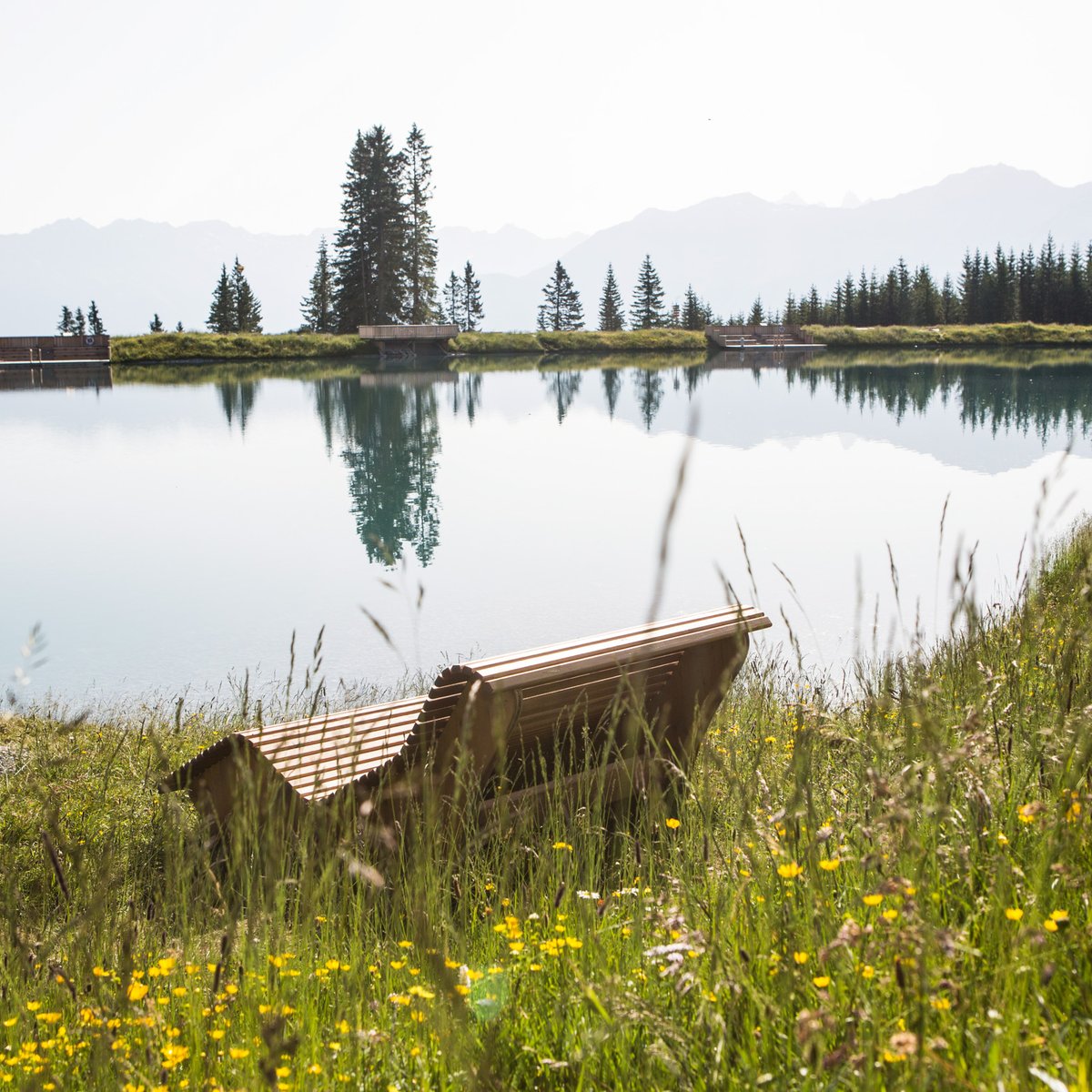 serfaus-fiss-ladis-wolfsee-mit-rastbank-danielzangerl-com.jpg